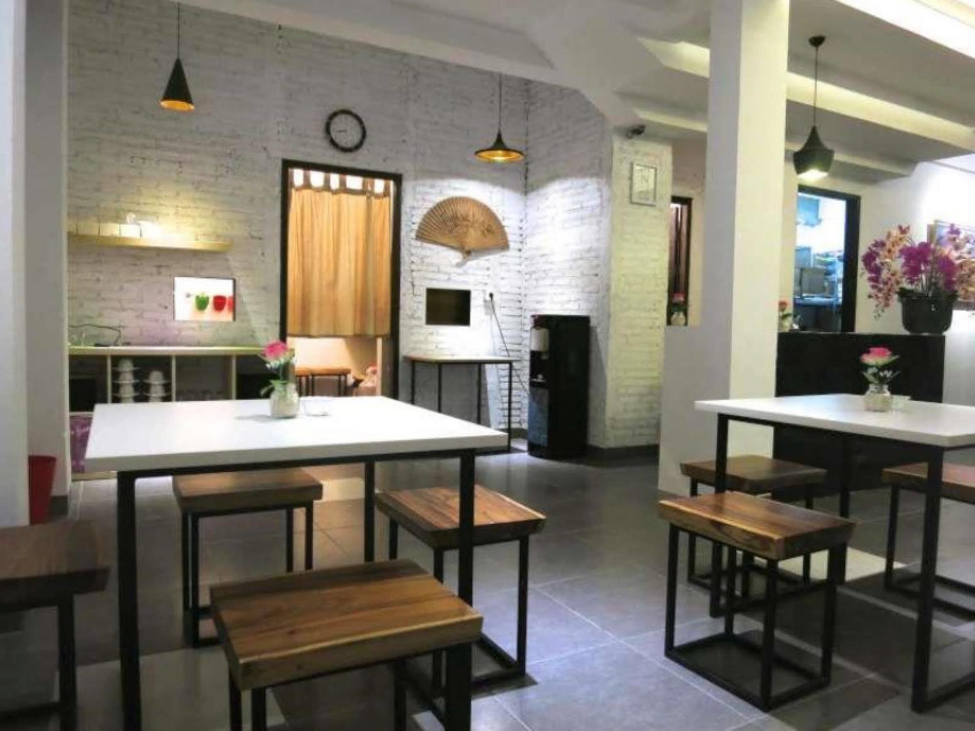 Hart Hotel Arjuna Mataram Exterior photo
